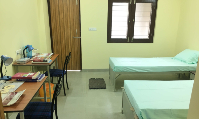 IIRM Hostel Room(1)