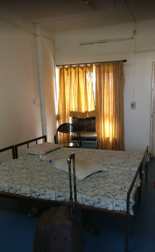 IIM Mumbai Hostel Room