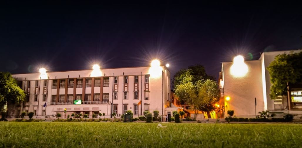 IGDTUW Delhi Night View