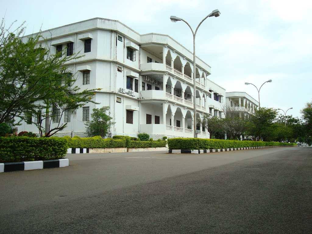 IIIT Hyderabad Campus Building(1)