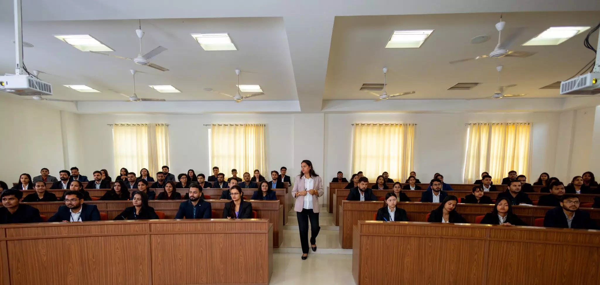 ISME Bangalore Classroom(3)