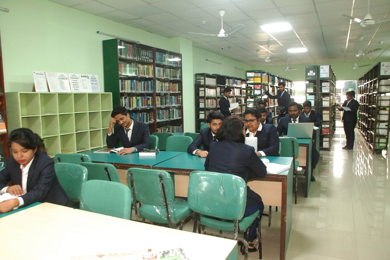 ISBM Kolkata Library(2)