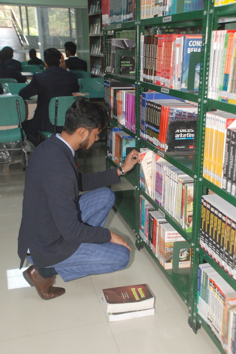 ISBM Kolkata Library(3)