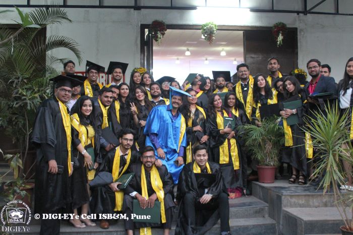 ISBM Pune Convocation(1)