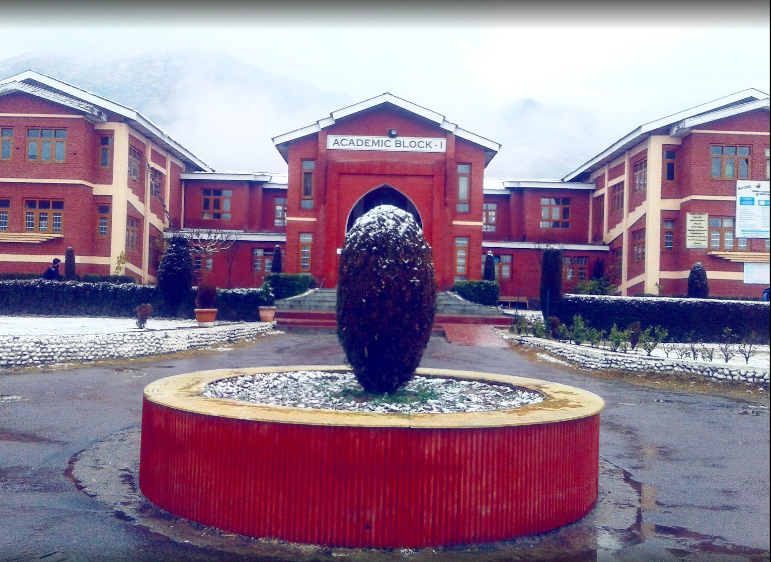 IUST Academic Block(1)