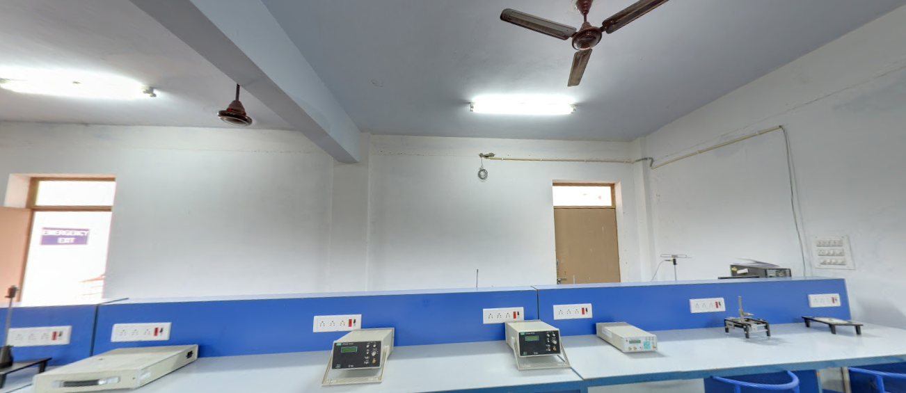 Jagannath University Jaipur Labs(2)