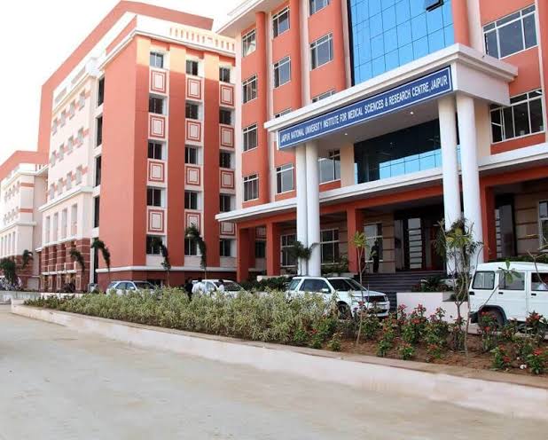 Jaipur National University Campus Building(4)