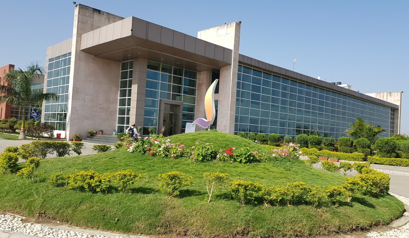 Jaipuria Institute of Management Indore Campus View(4)