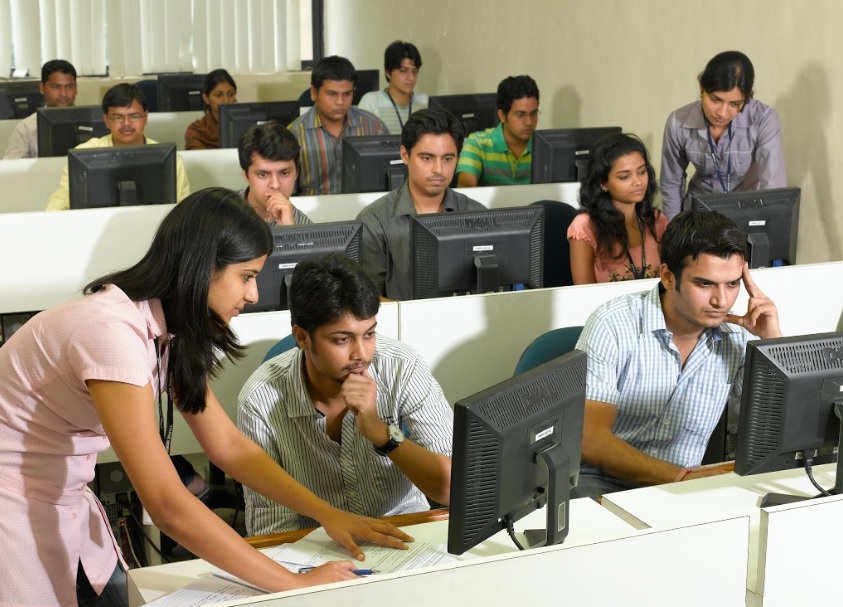 K J Somaiya Institute of Management Labs