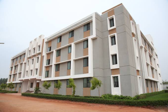 KIT- KalaignarKarunanidhi Institute of Technology Campus Building(4)