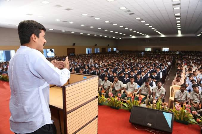 KIT- KalaignarKarunanidhi Institute of Technology Seminar hall