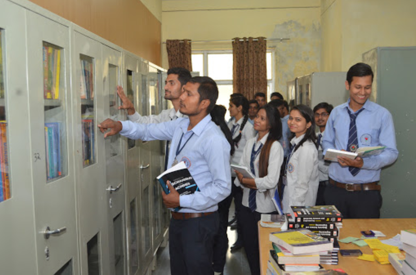 KNGI Library