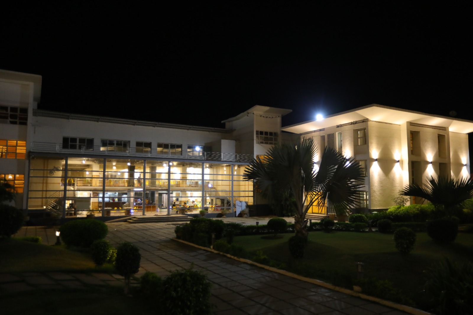 Karnavati University Ahmedabad Campus Building(1)