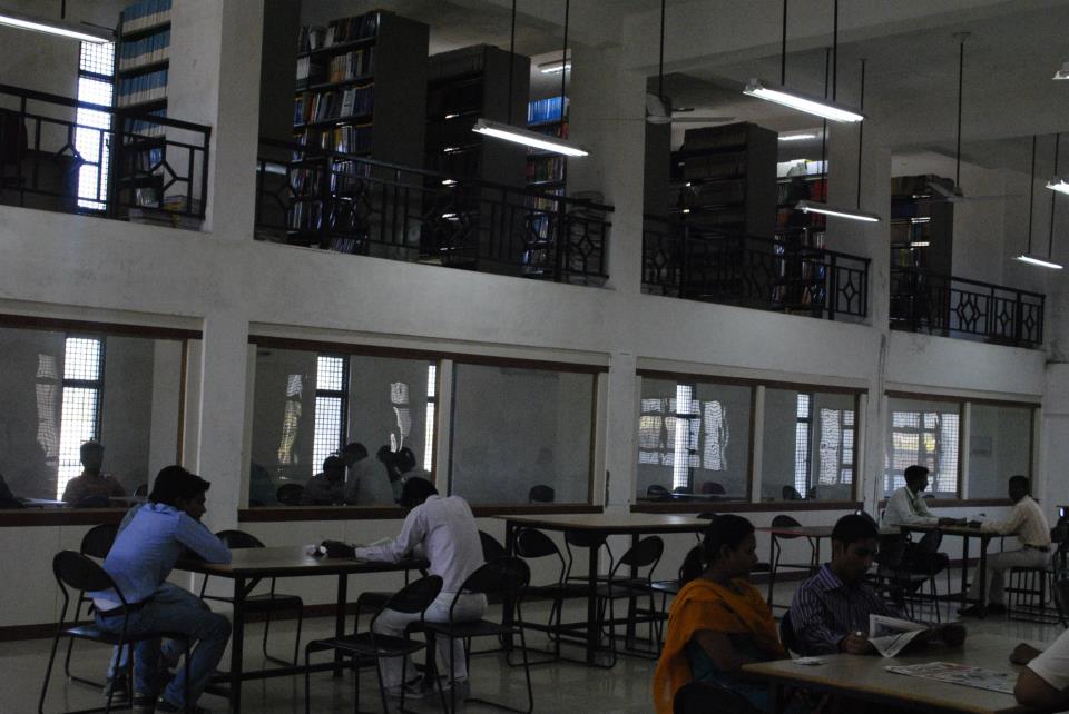 Kashi Institute of Technology Library