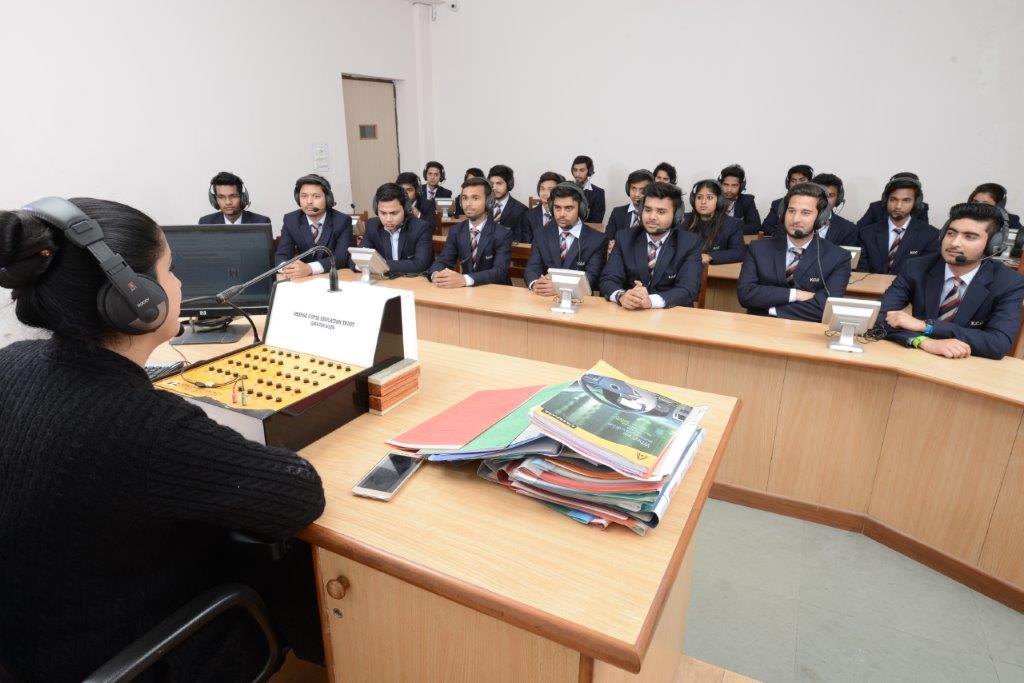 KCC Institute of Legal and Higher Education Labs(1)