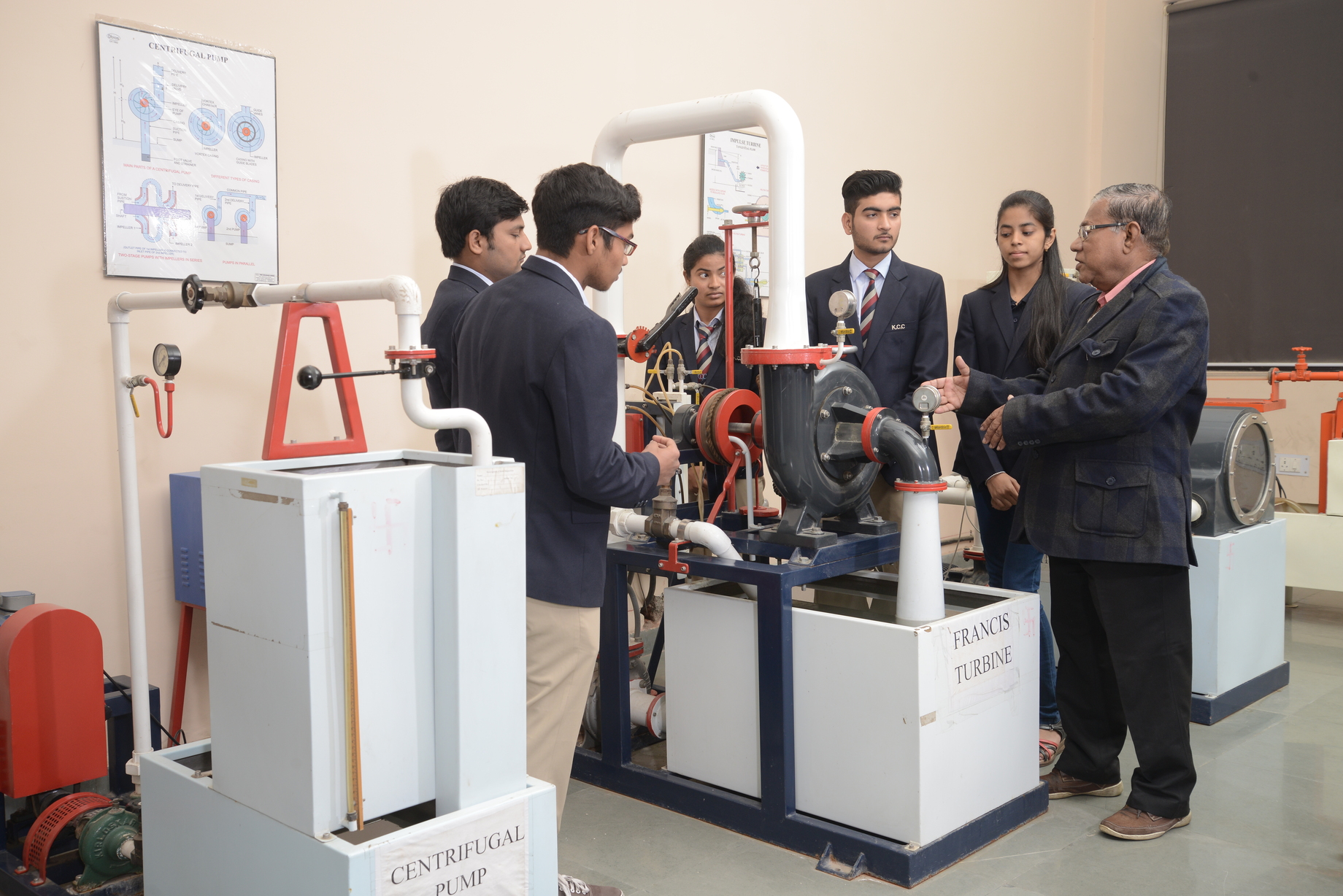 KCC Institute of Technology and Management Labs(2)