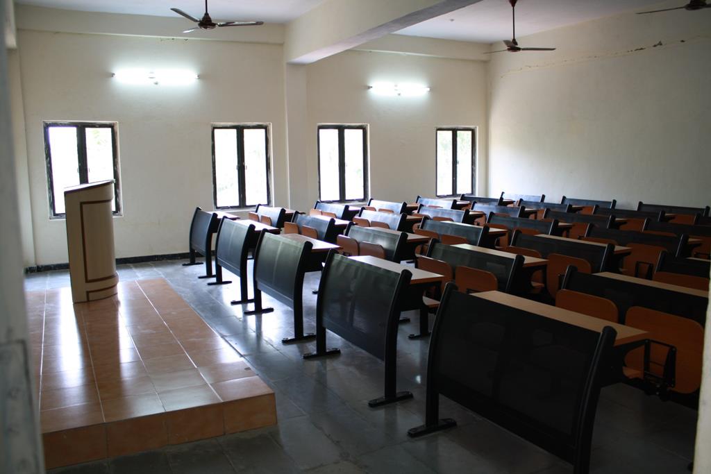 KG Reddy College Classroom(2)