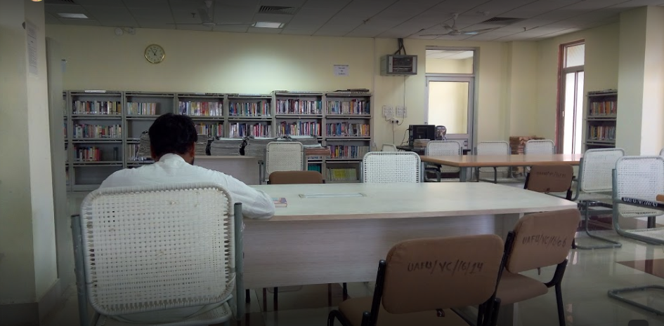 Khwaja Moinuddin Chishti Language University Library