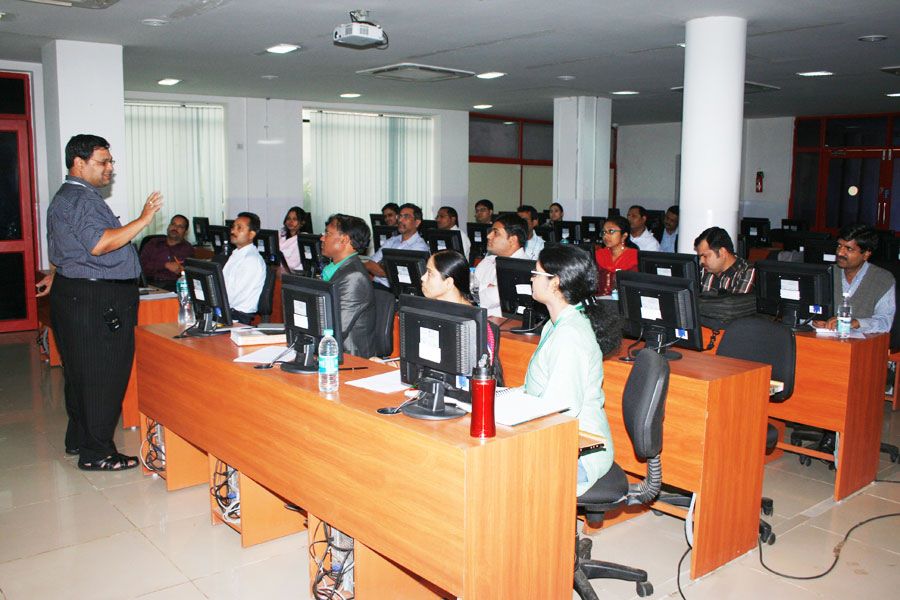 KIIT School of Management Labs