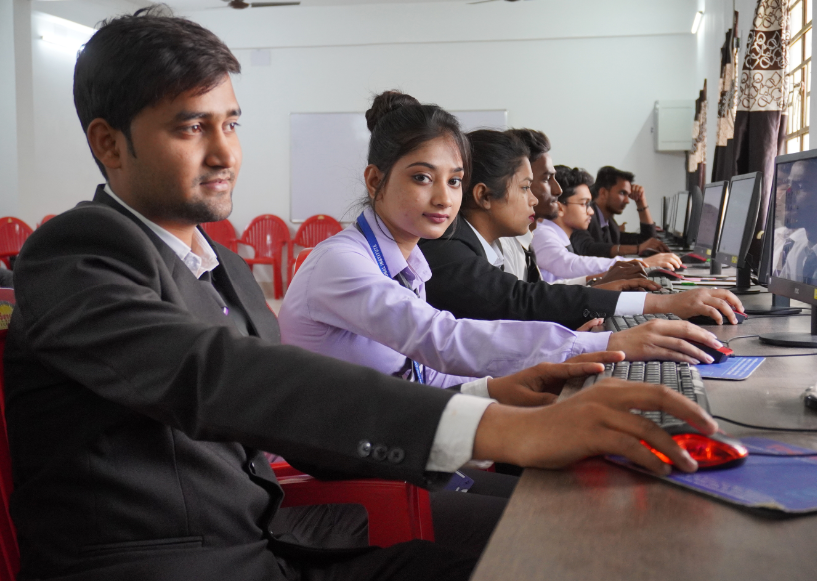 Kingston Educational Institute Labs(4)