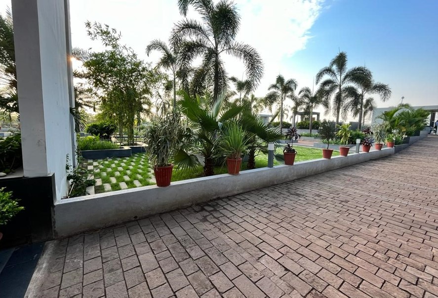 KK Modi University Others