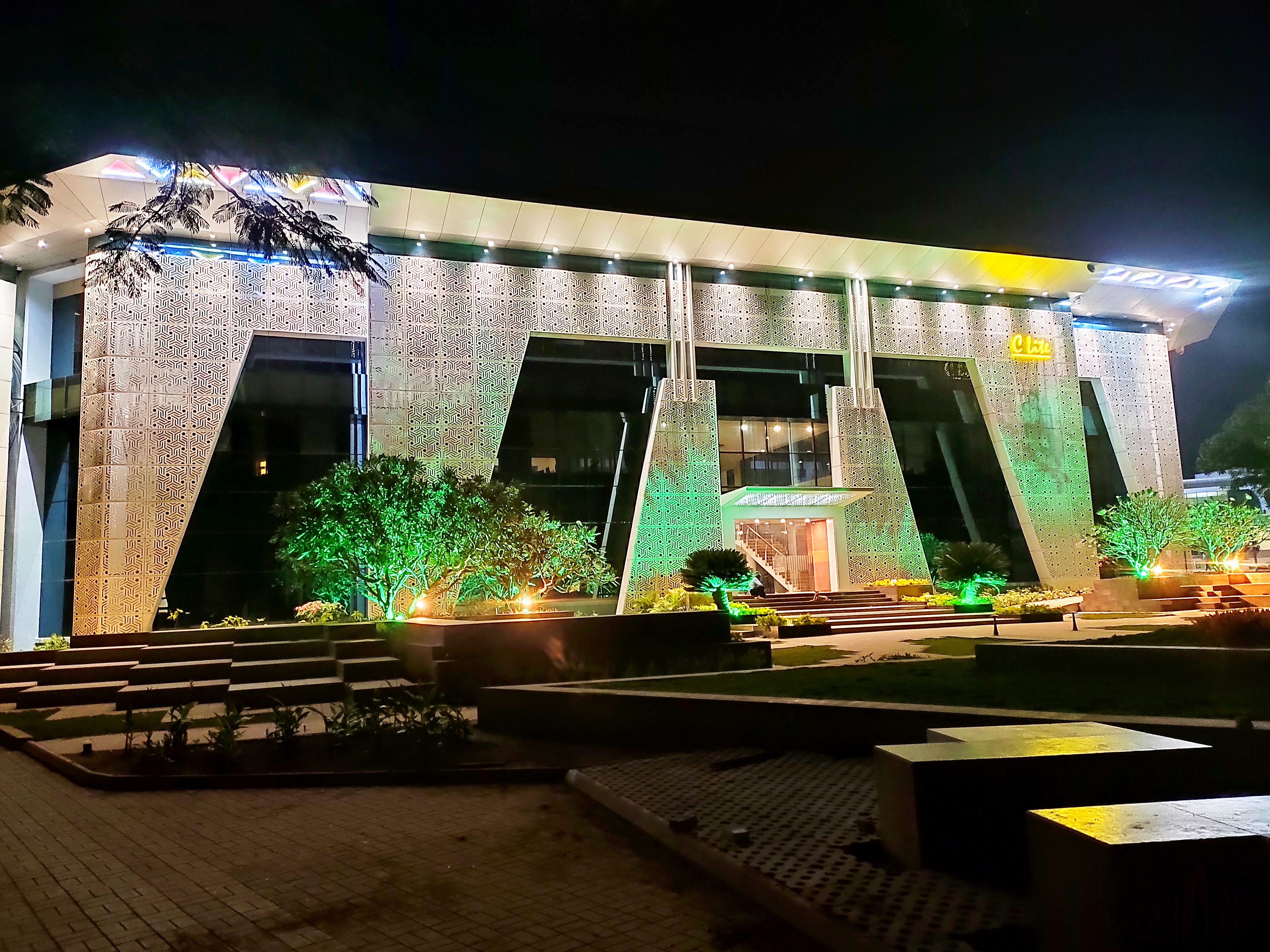 KLE Technological University Hubli Night View(2)