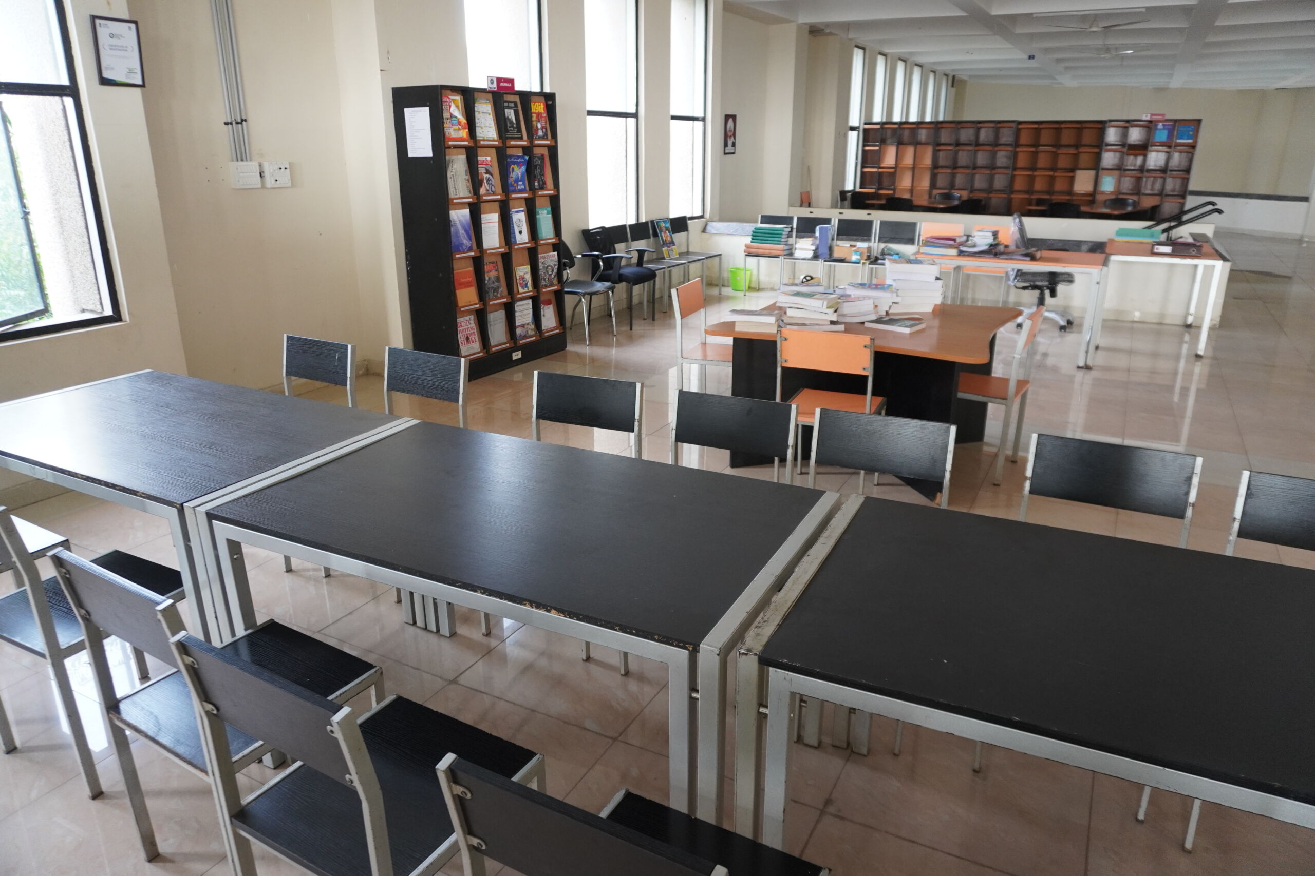 KPR College of Arts Science and Research Reading Room