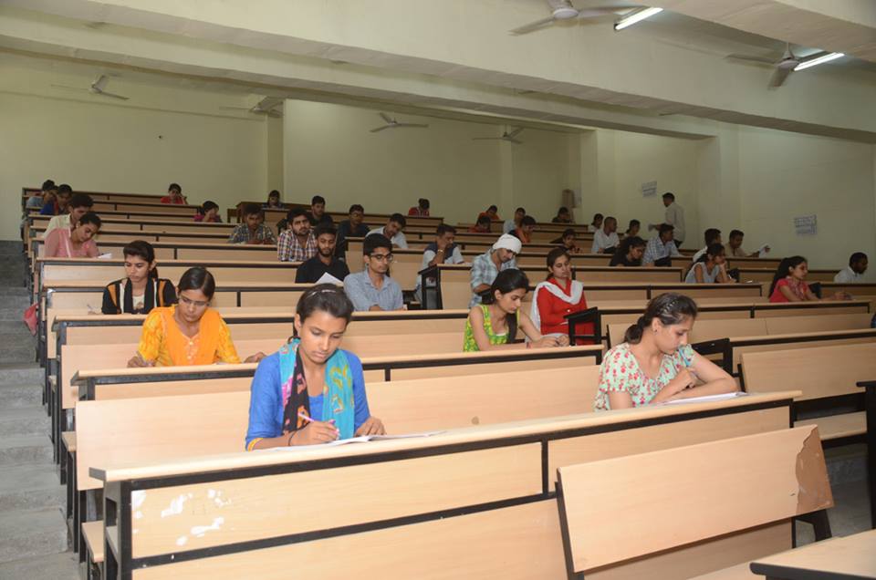 Kurukshetra University Classroom(2)