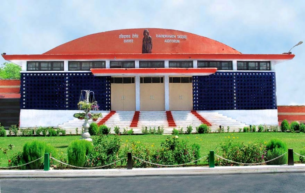 lnipe Auditorium