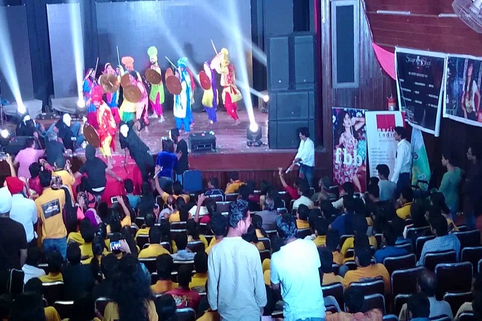 Lala Lajpatrai Institute of Management Fest
