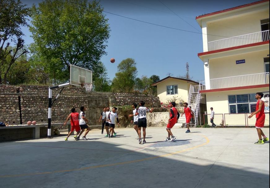 Laureate Institute of Pharmacy Sports Facility