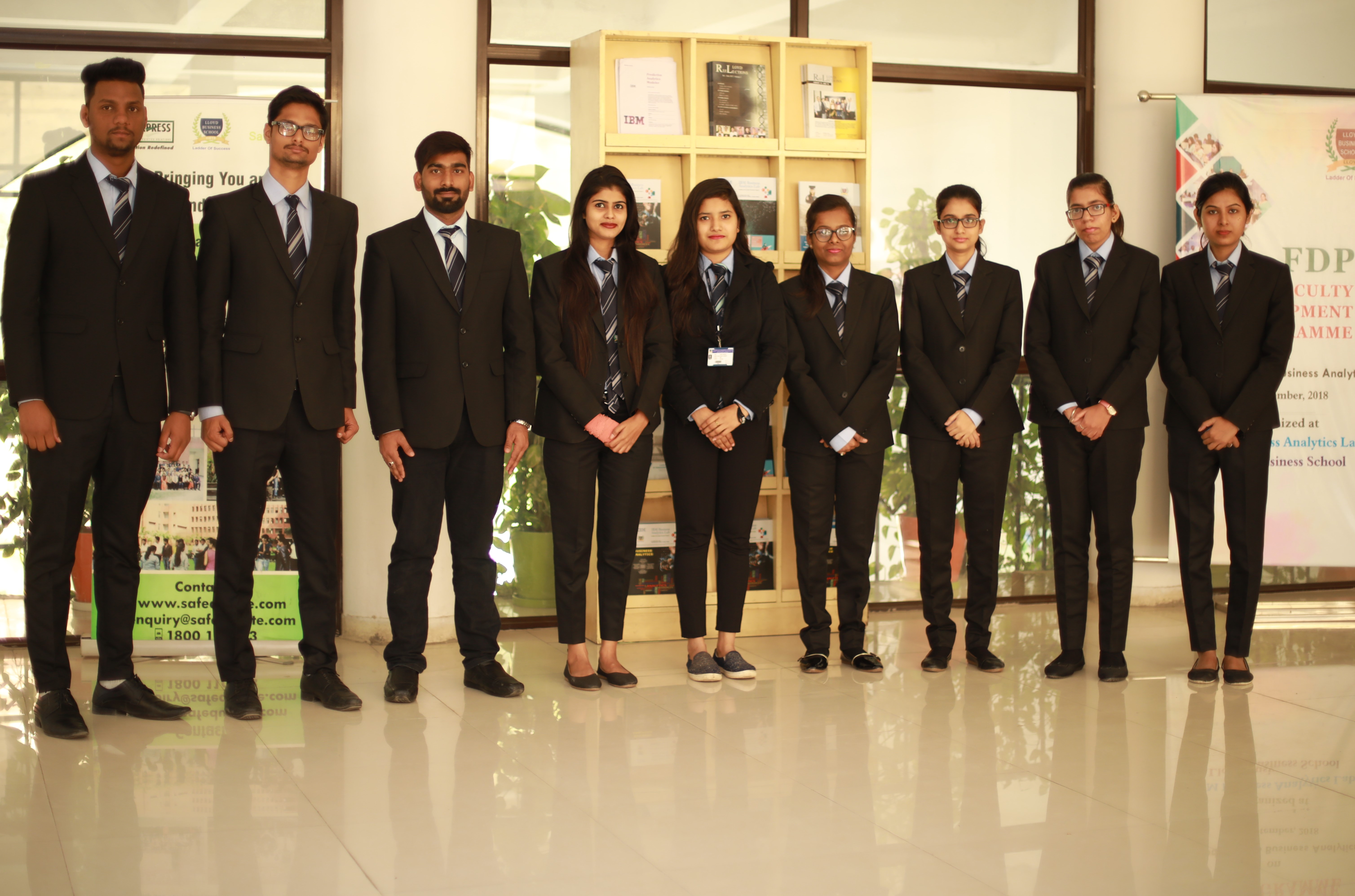 Lloyd Business School Others(8)