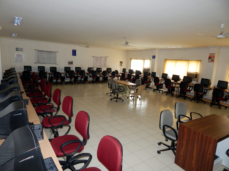 Lords Institute of Engineering and Technology Labs(2)