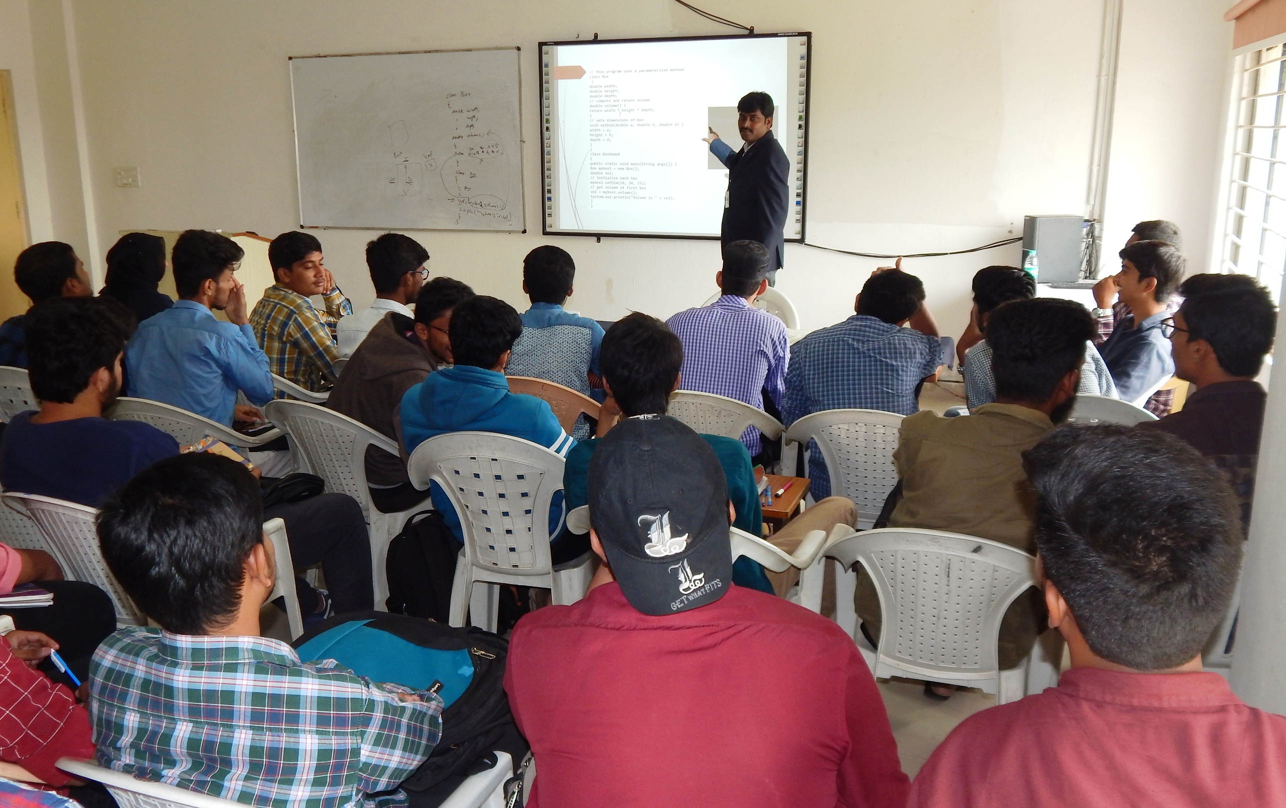 Lords Institute of Engineering and Technology Classroom