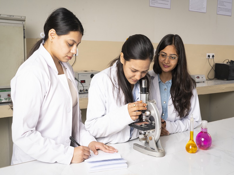 Lords University Labs