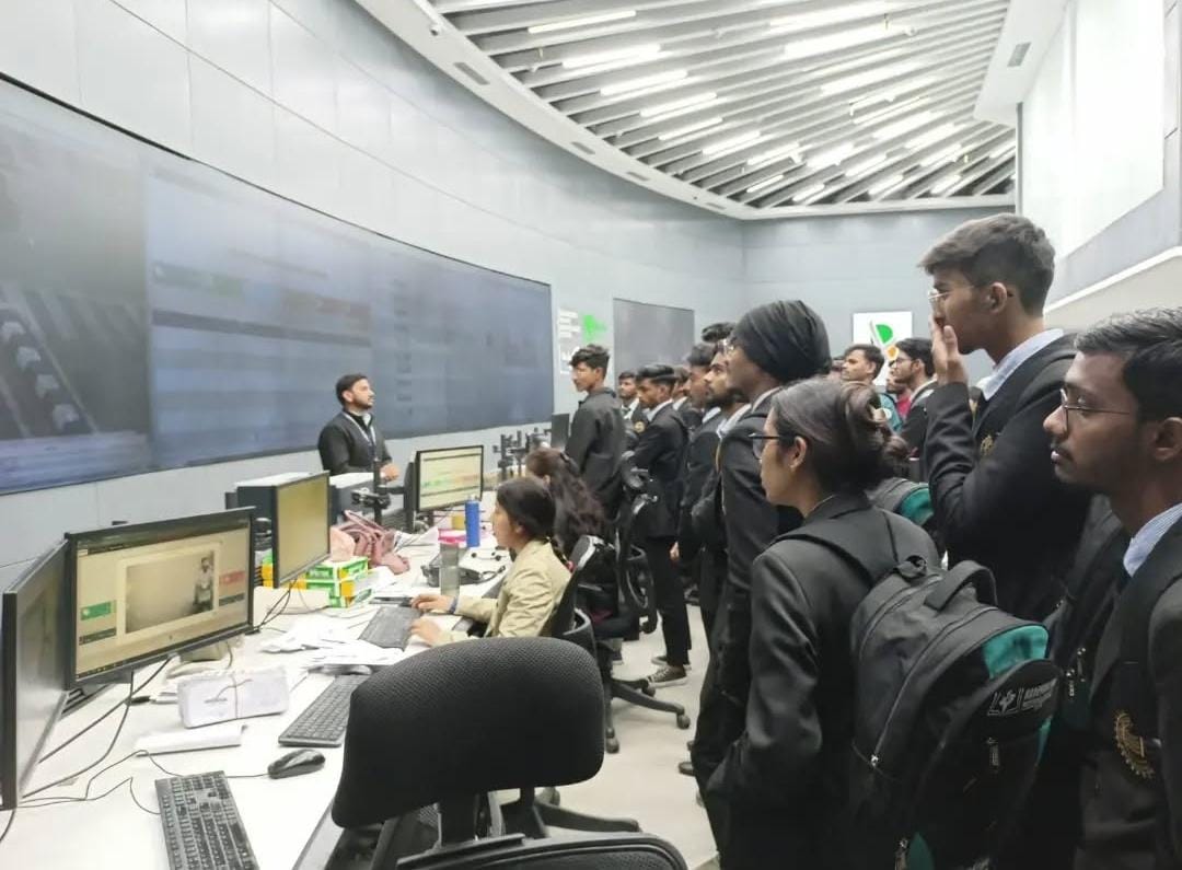 Madhyanchal Professional University Industrial Visit