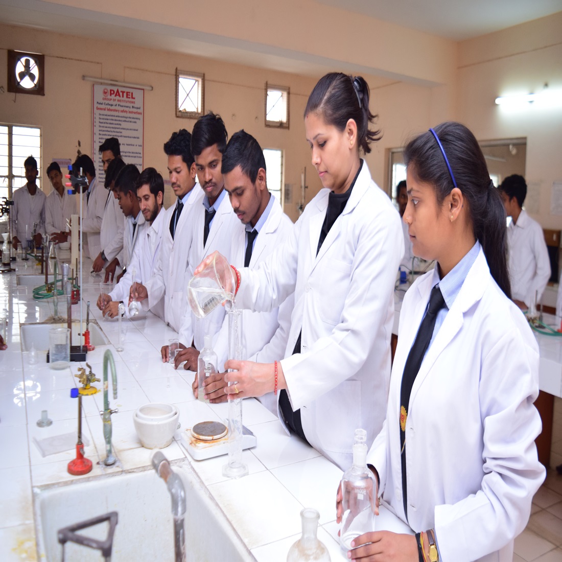 Madhyanchal Professional University Labs(2)