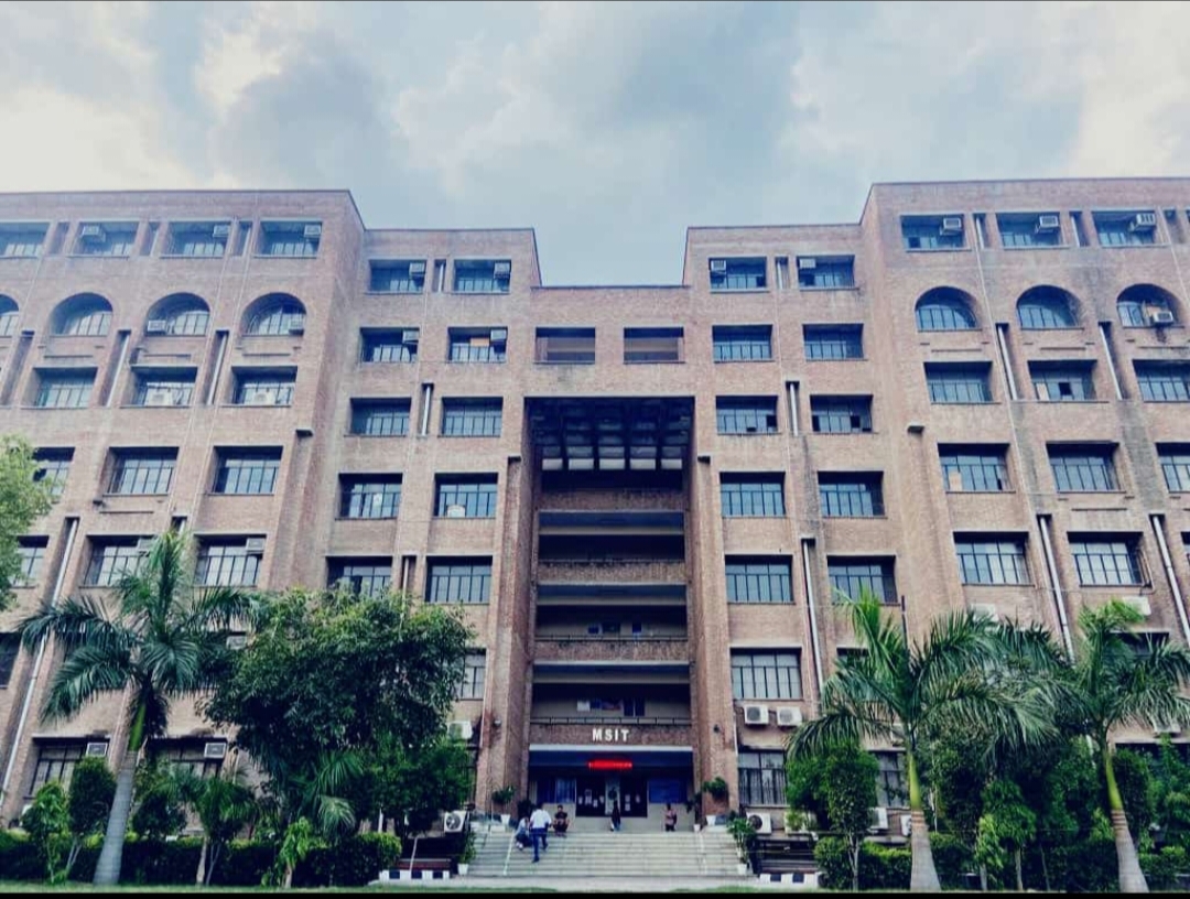 MSIT Campus View(3)