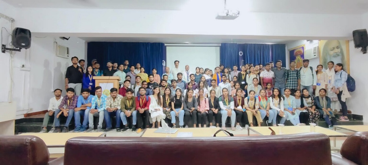 Maharishi University of Information Technology Lucknow Seminar hall