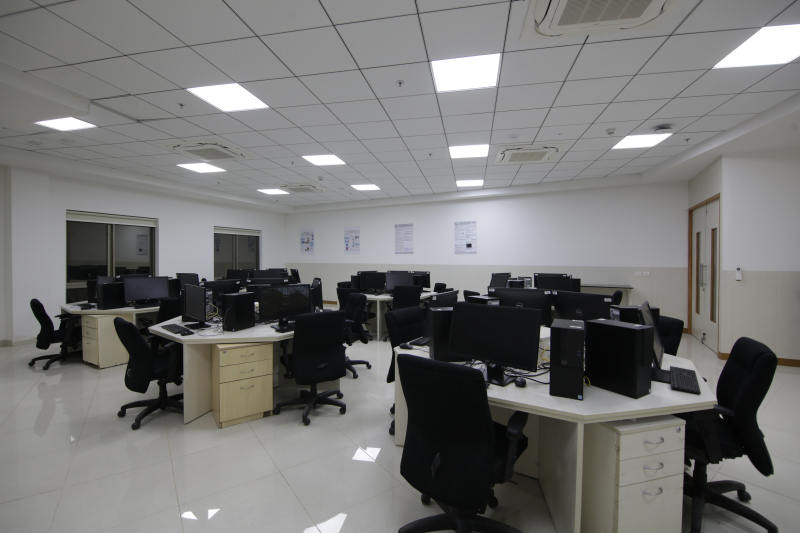 Mahindra University Hyderabad Labs(2)