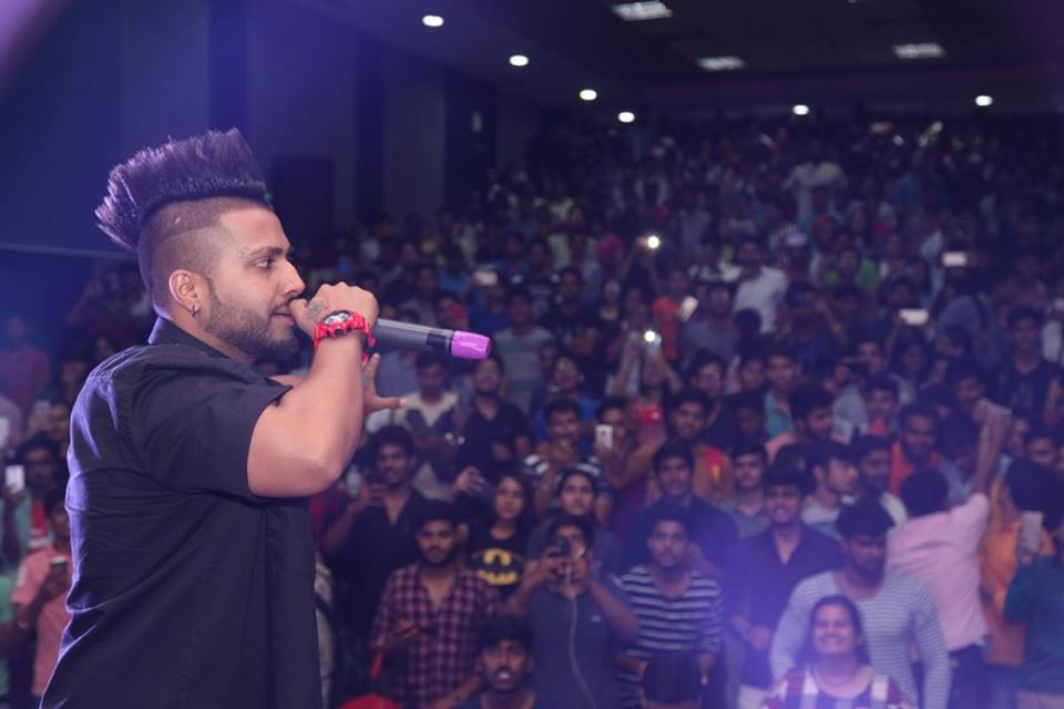 MRIIRS Faridabad Celebrity Visit