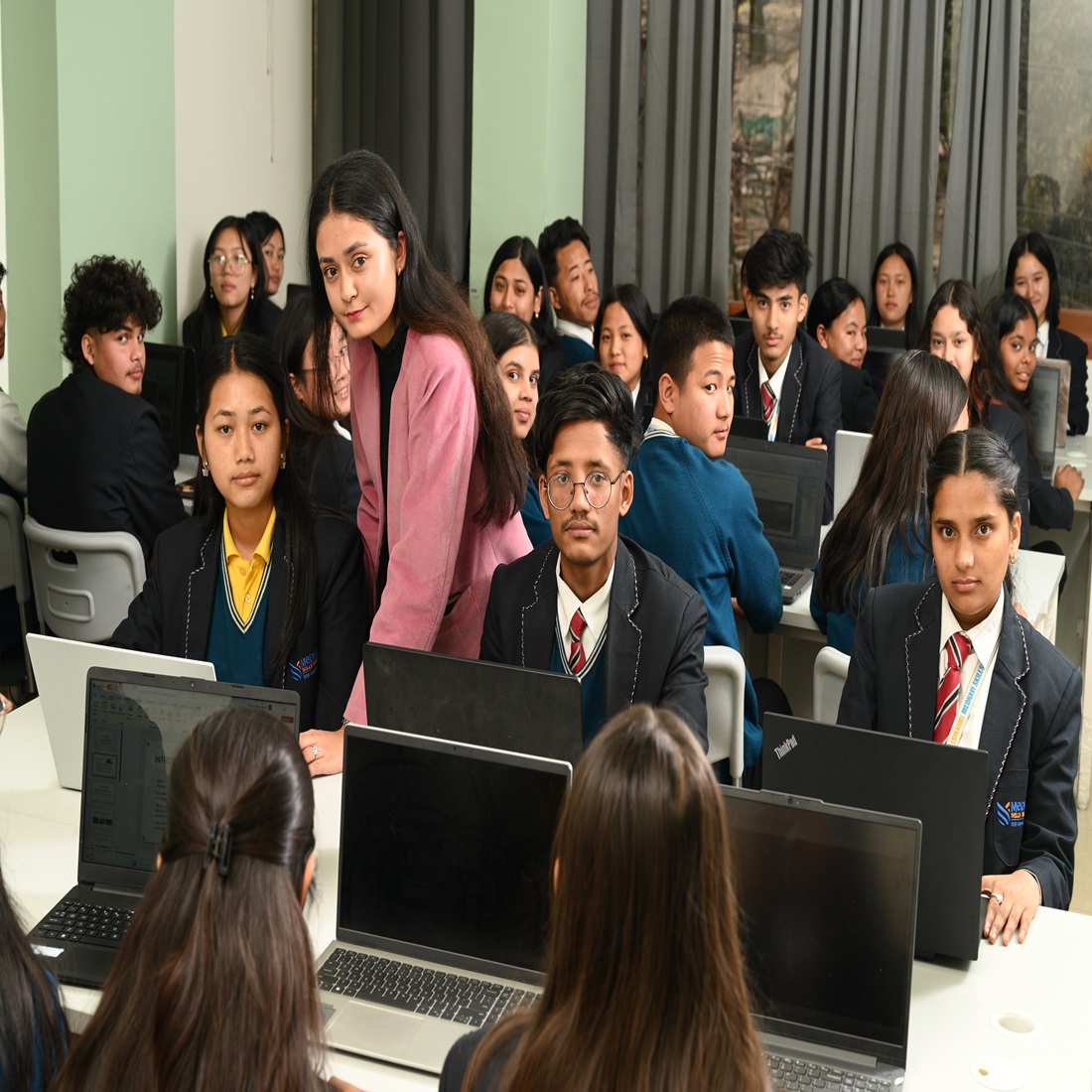 Medhavi Skills University Labs(3)