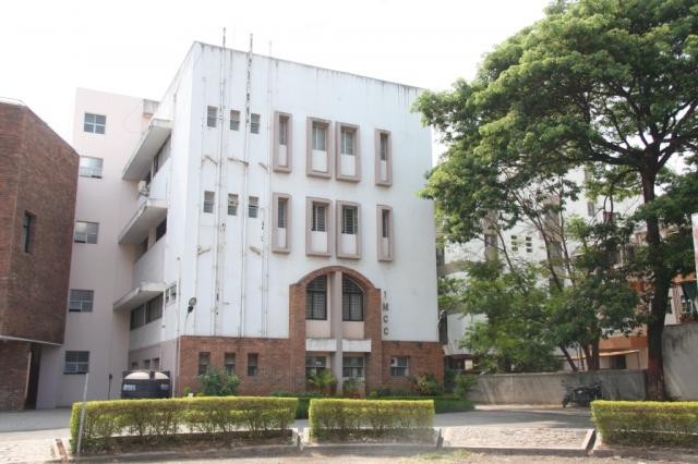 MES IMCC Campus Building