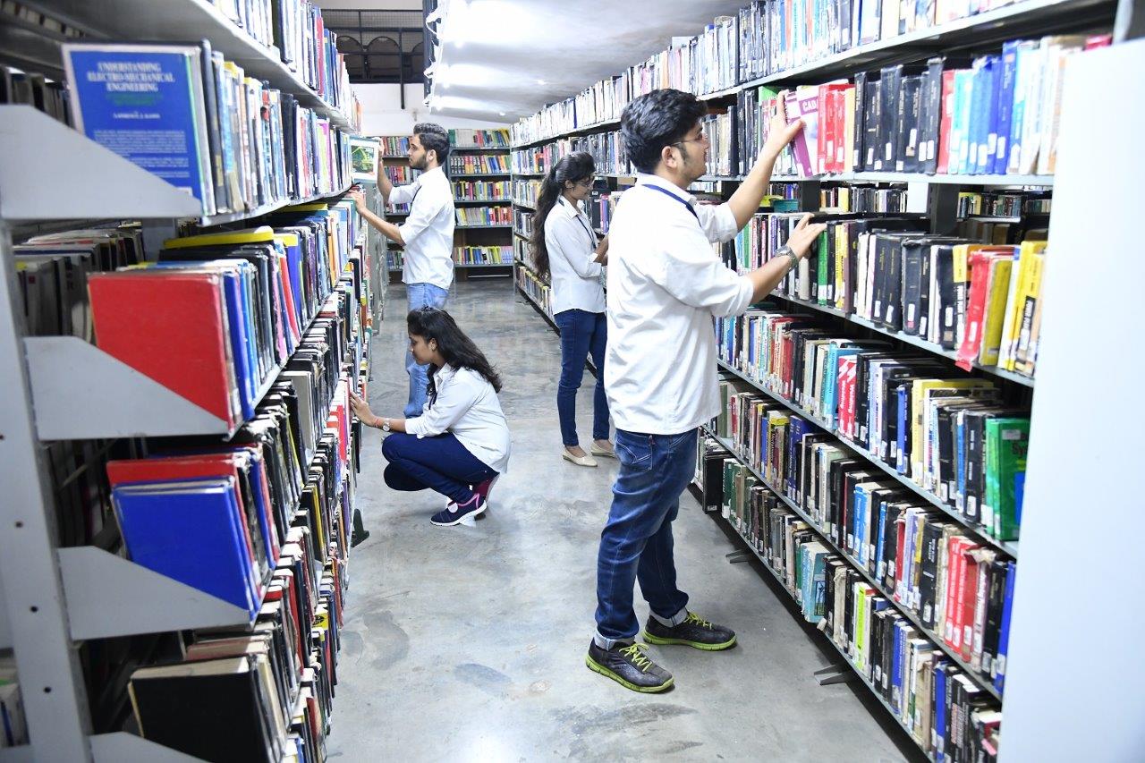 MGM University Library(2)