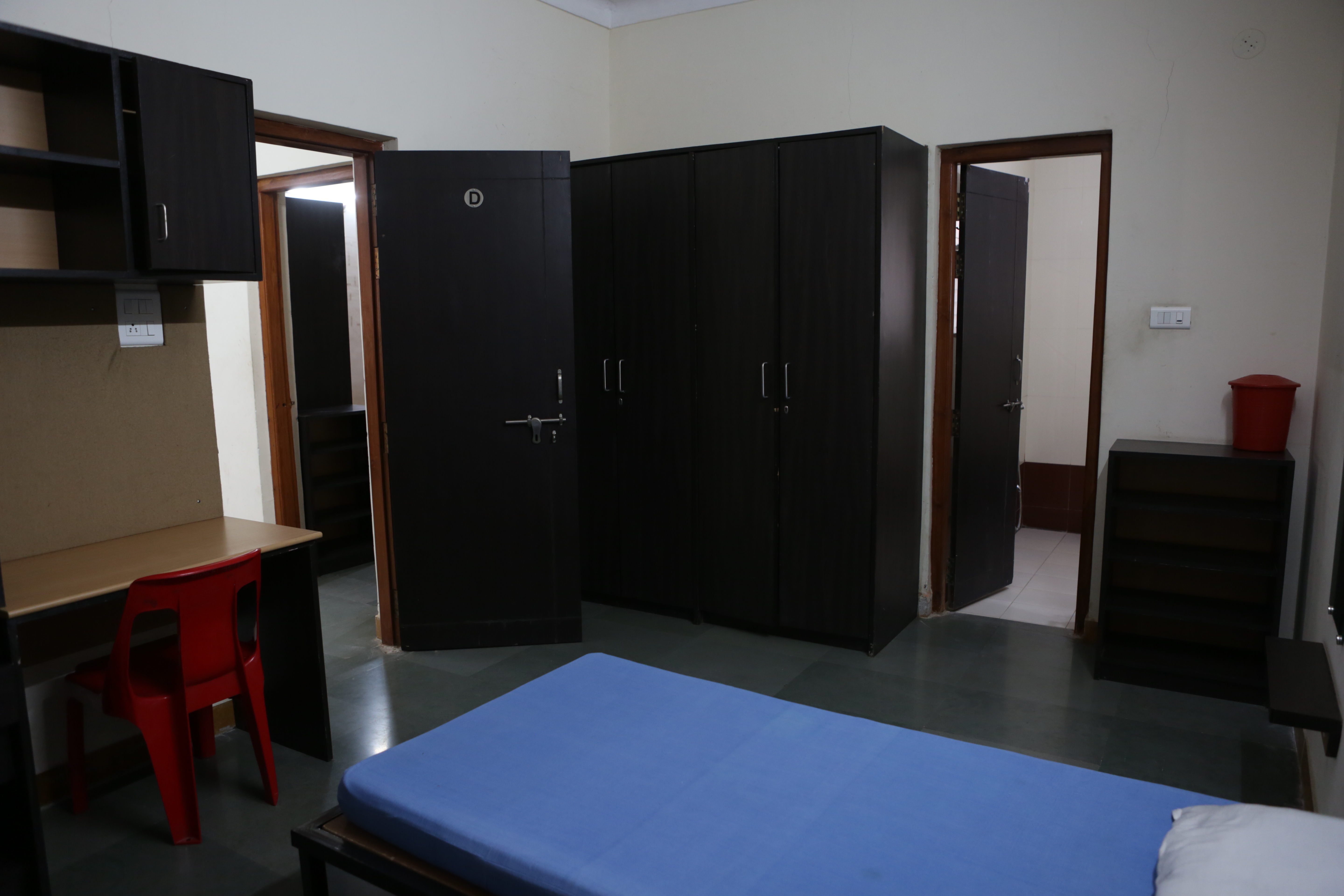 MIT Institute of Design Hostel Room