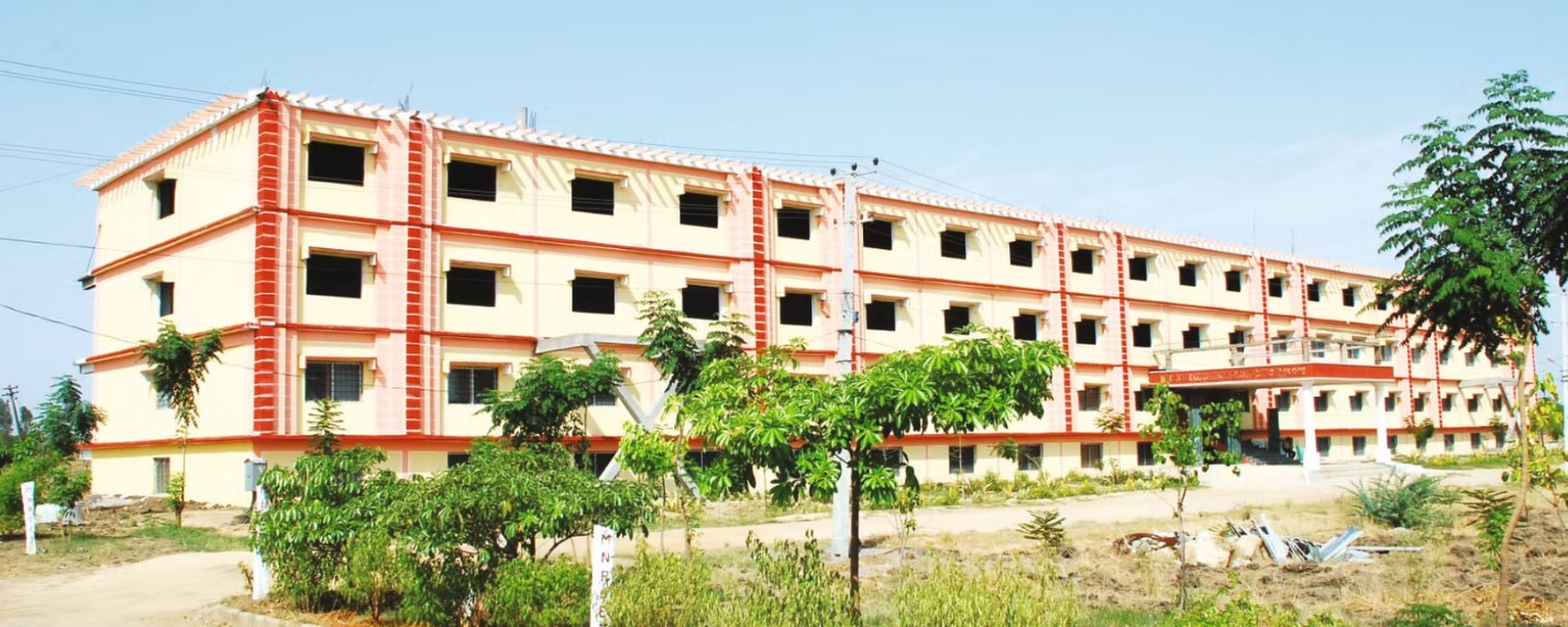 MNR University Others(1)