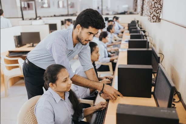 Mohan Babu University Labs(6)