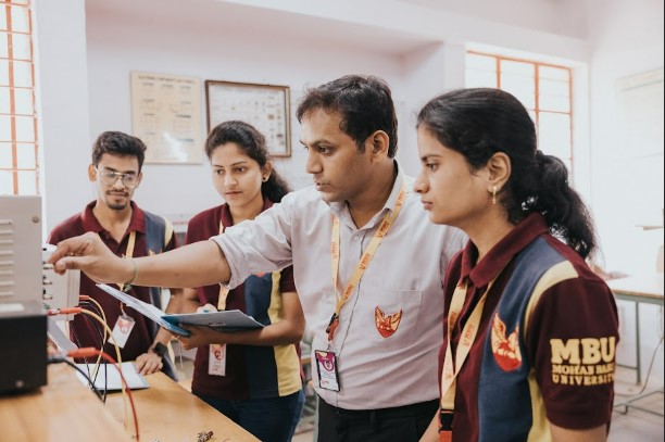 Mohan Babu University Labs(7)