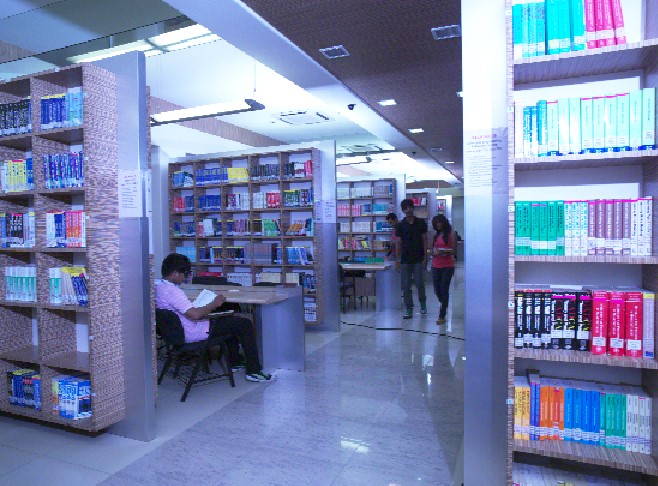 MPSTME Mumbai Library(2)
