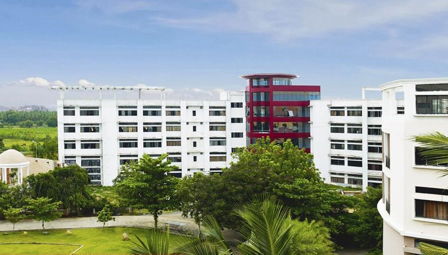 Manakula Vinayagar Institute of Technology Campus View
